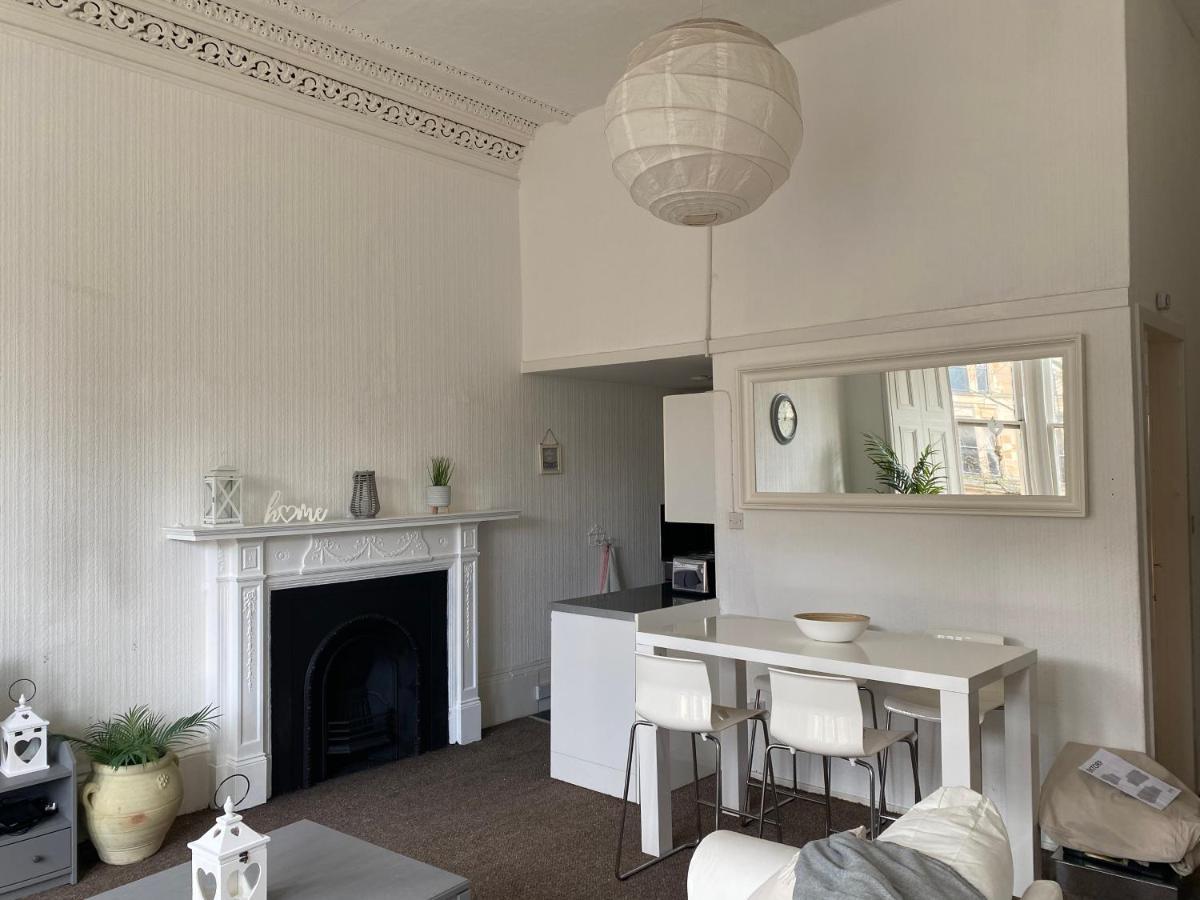 Captivating Apartment In Glasgow Westend Uk Eksteriør billede