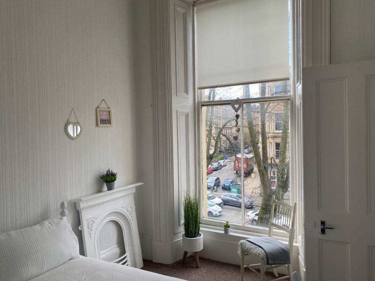 Captivating Apartment In Glasgow Westend Uk Eksteriør billede