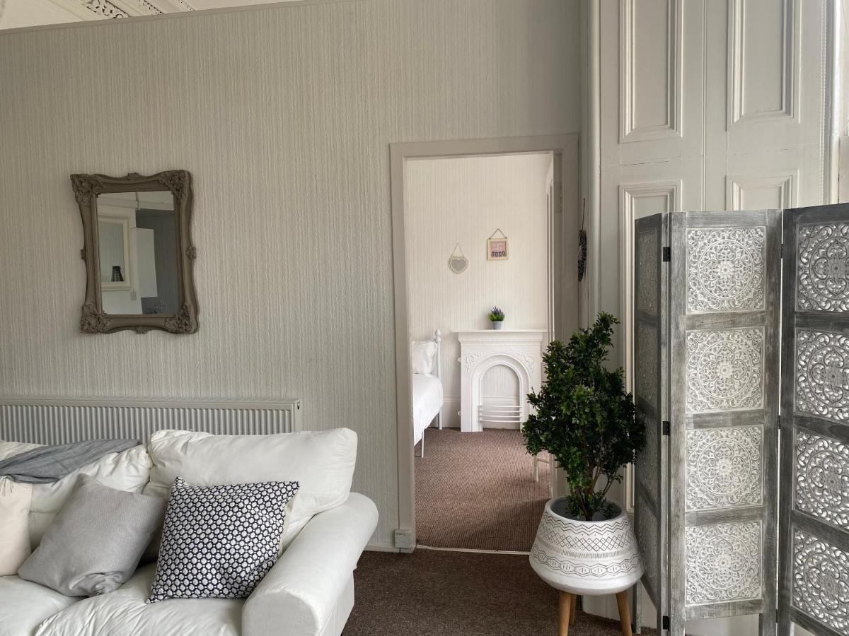 Captivating Apartment In Glasgow Westend Uk Eksteriør billede